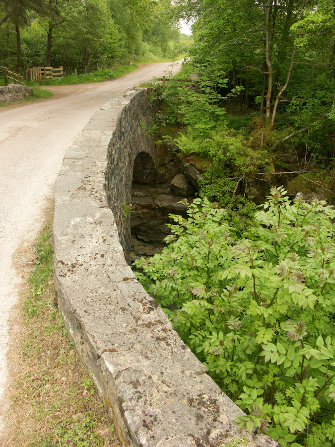 Fassfern Bridge, over the an T-Suileag Burn